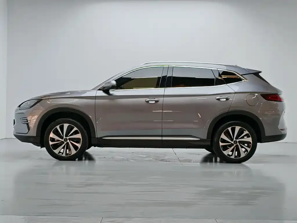 BYD PLUS New Energy — фото 2