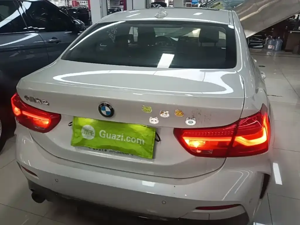 BMW 1 Series 2021 из CN, фото 9