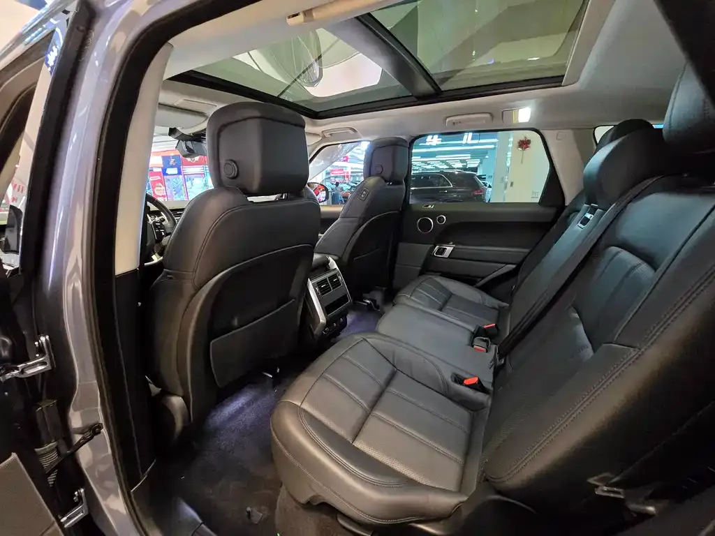 Land Rover Sport PHEV 2021 из CN, фото 4