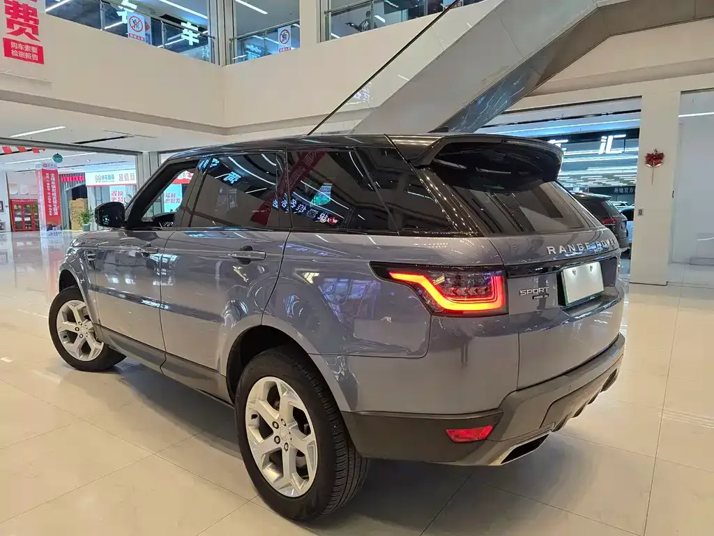 Land Rover Sport PHEV 2021 из CN, фото 3