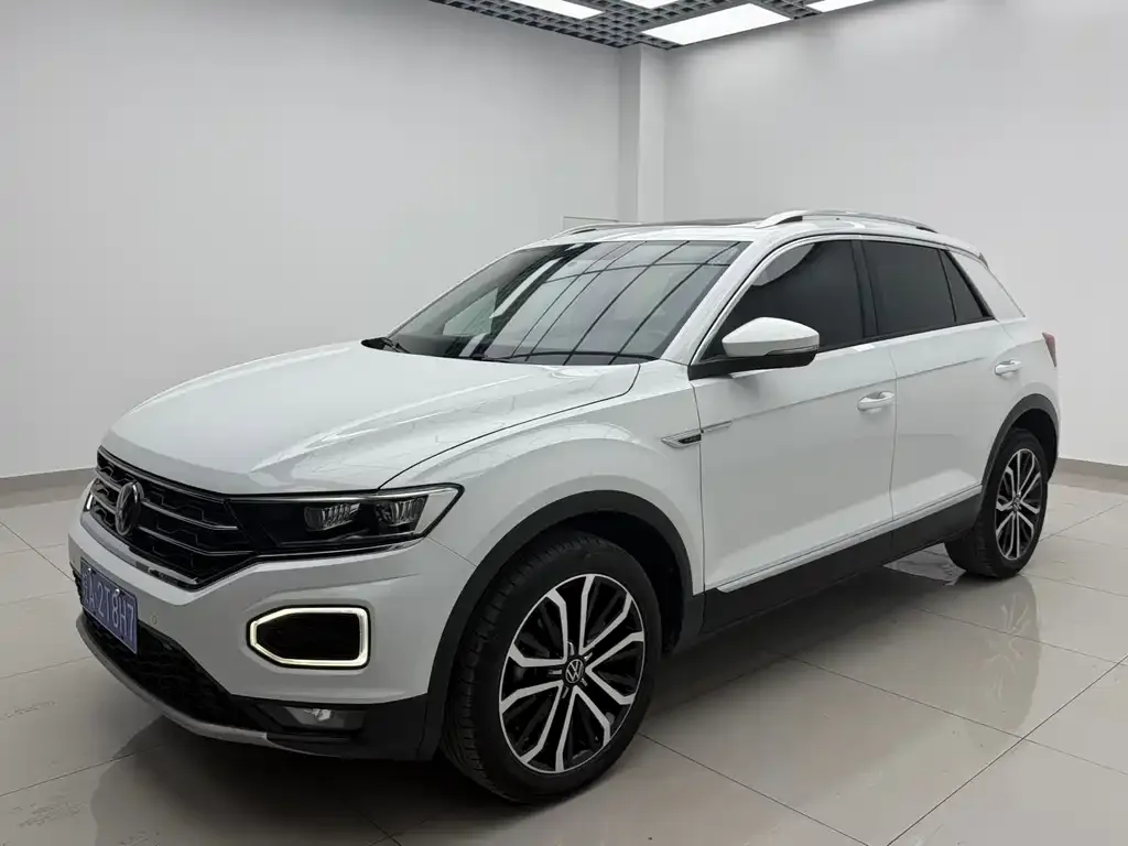 Volkswagen T-Roc — фото 2