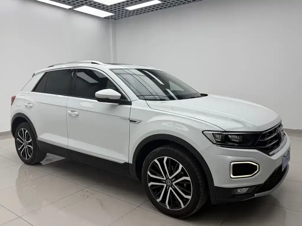 Volkswagen T-Roc — фото 4