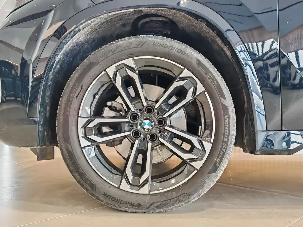 BMW X1 — фото 10