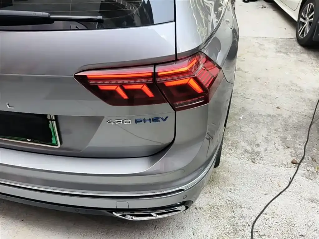 Volkswagen 途观L插电混动 2023 из CN, фото 3