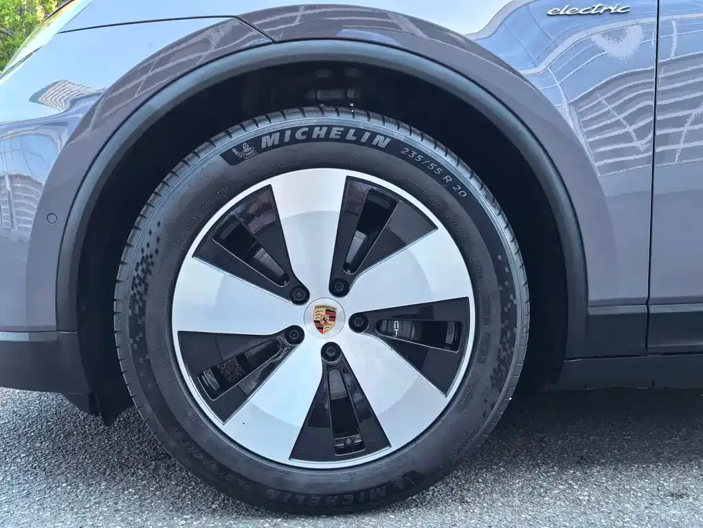 Porsche Macan EV 2025 из CN, фото 5