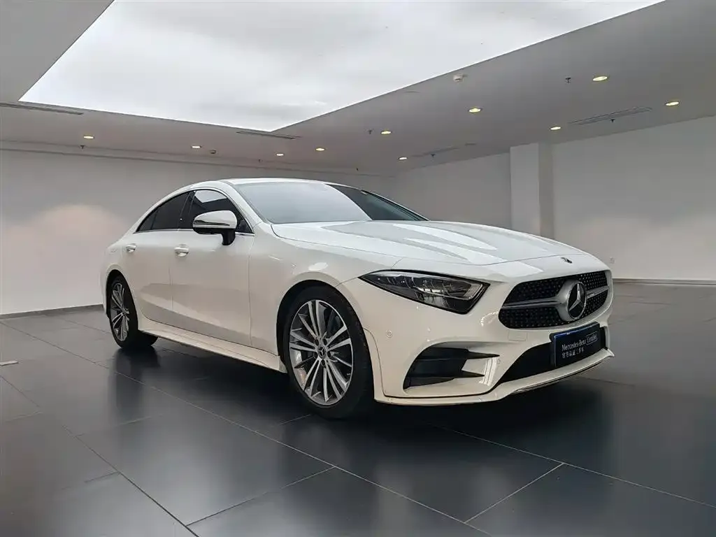 Mercedes-Benz CLS — фото 2