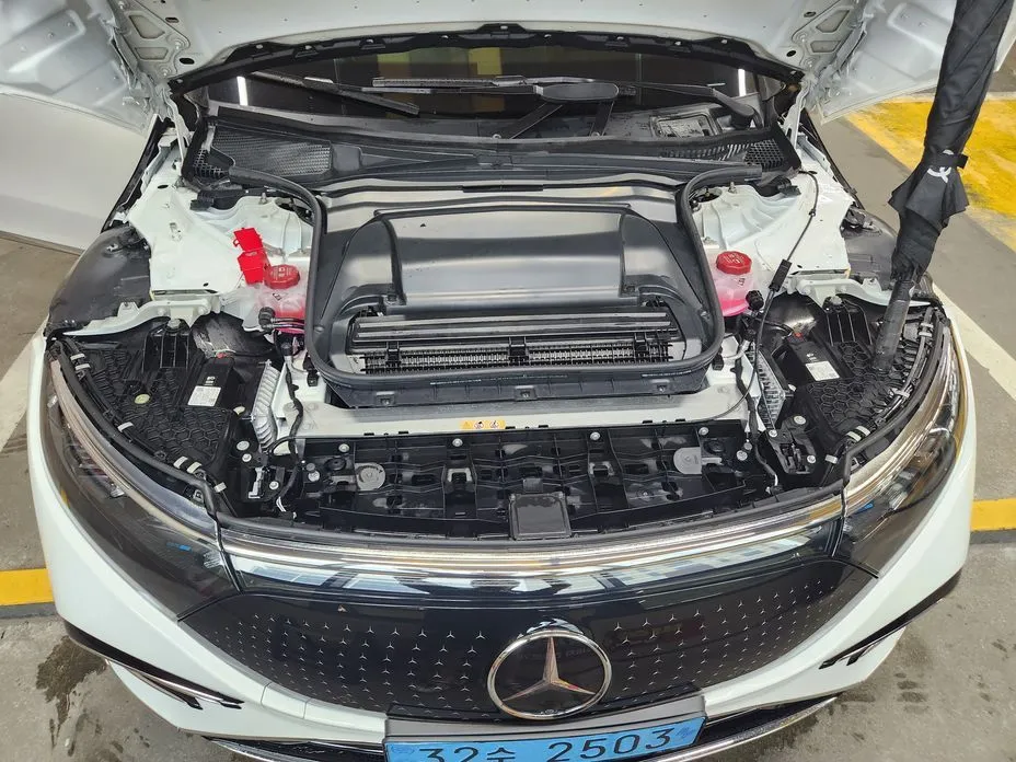 Mercedes-Benz EQS 2023 из KR, фото 10