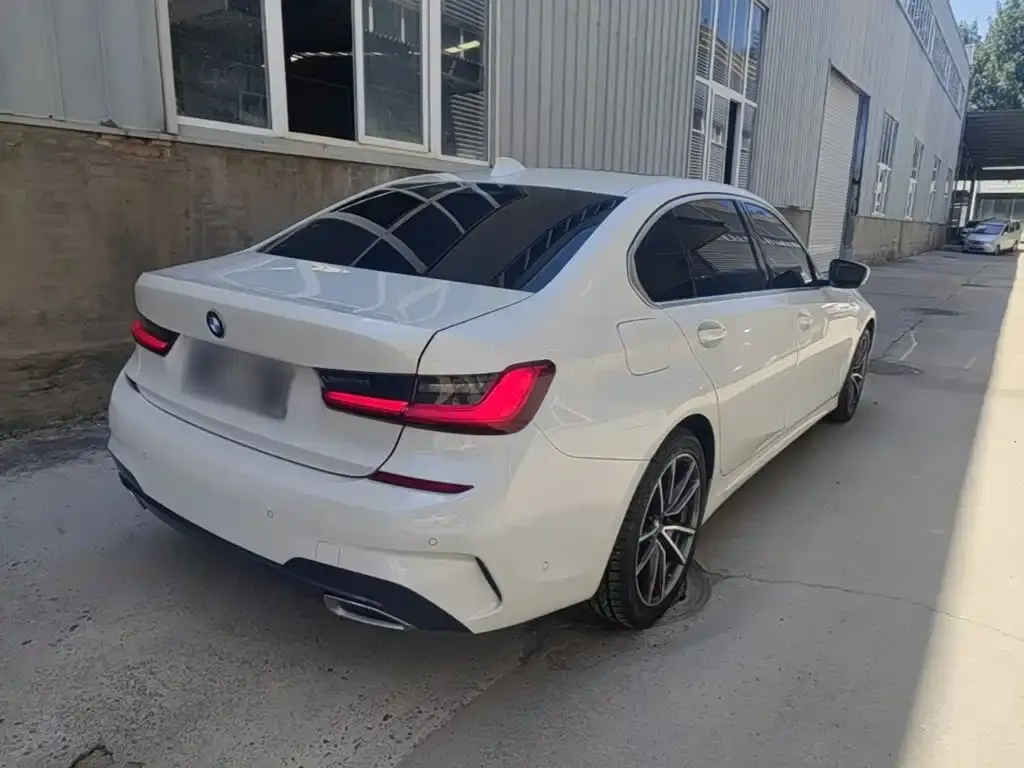 BMW 3 Series — фото 10