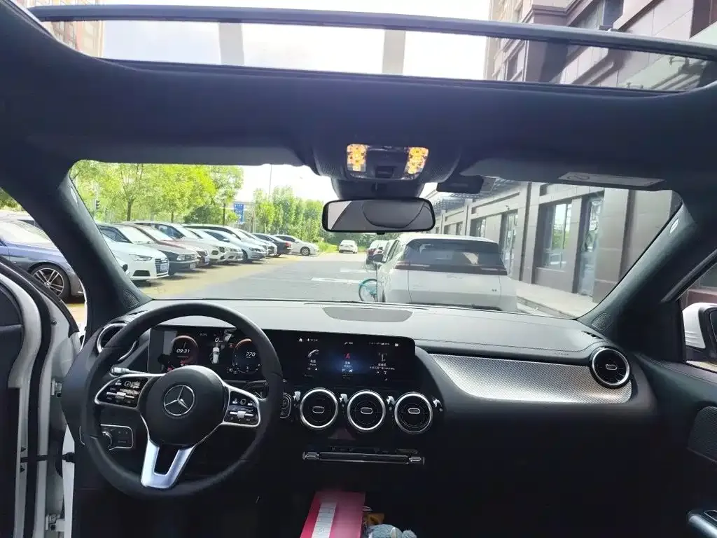 Mercedes-Benz GLA — фото 7