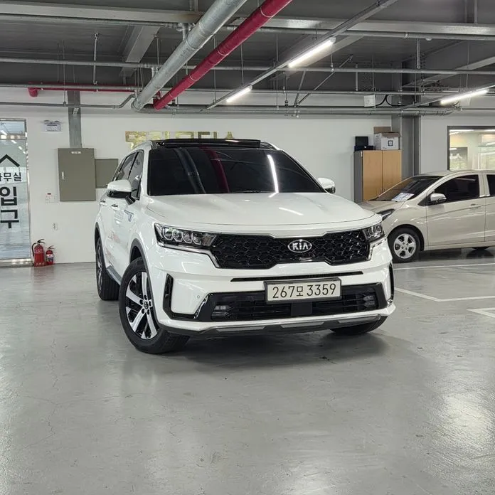 Kia Sorento — фото 8