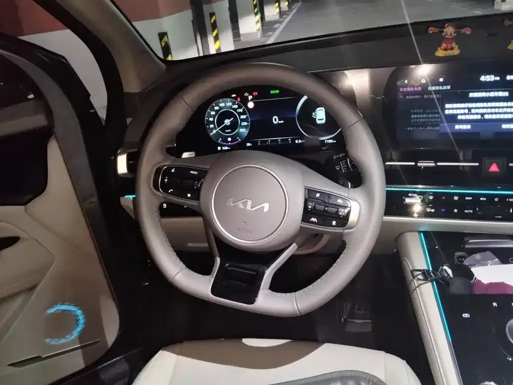 Kia Sportage — фото 10