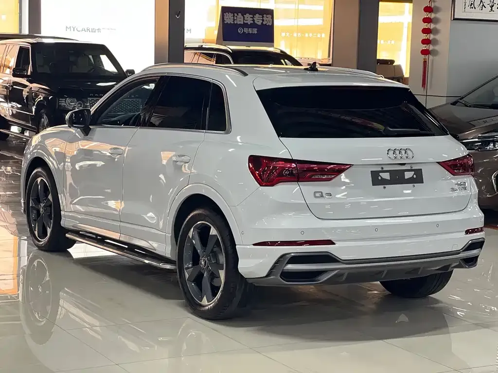 Audi Q3 — фото 6
