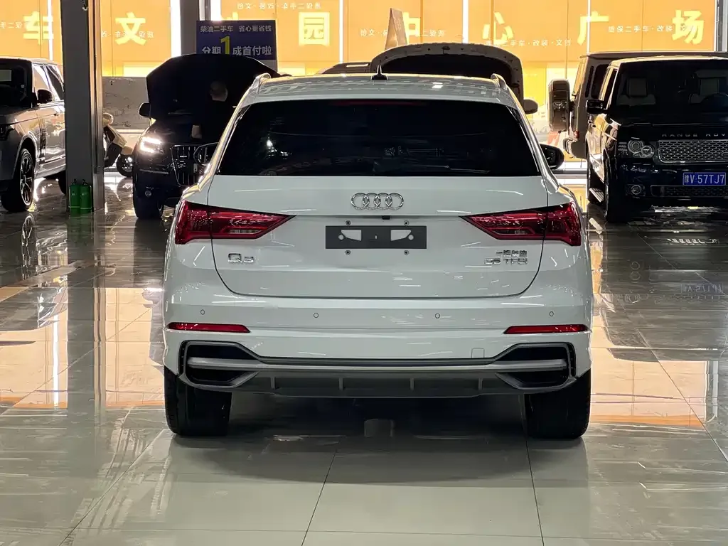 Audi Q3 — фото 2