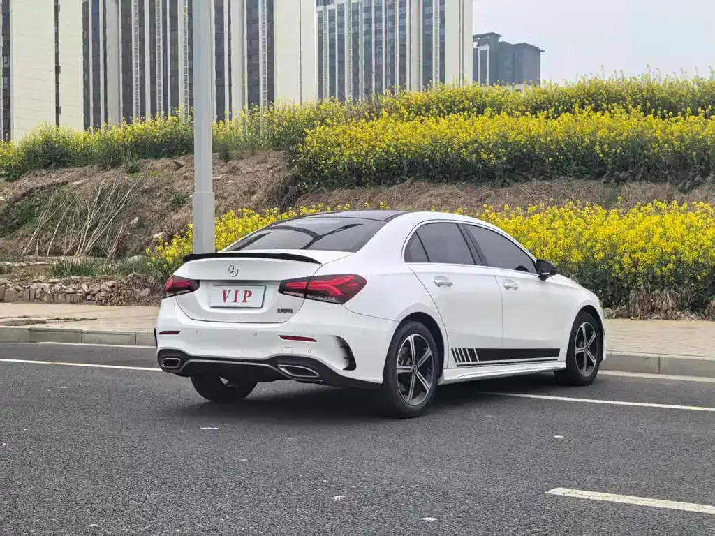 Mercedes-Benz A-Class — фото 2