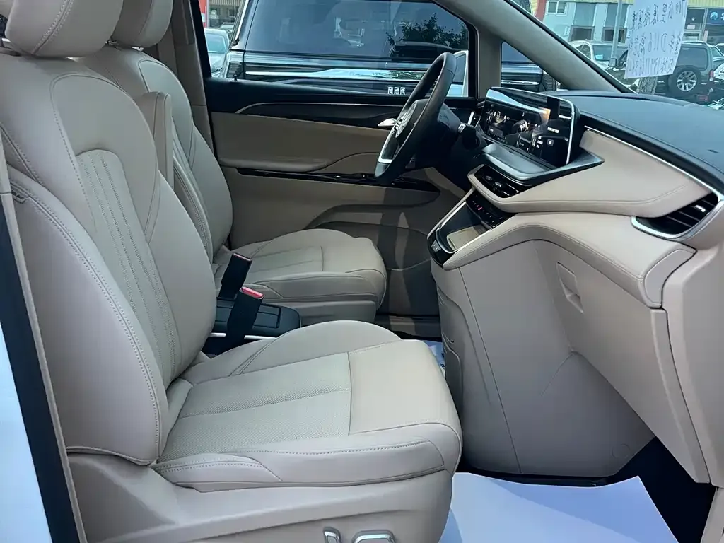 Buick GL8 Hybrid 2025 из CN, фото 10