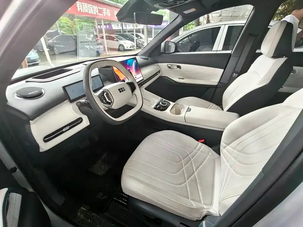 Geely Galaxy Xingjian 7 — фото 10