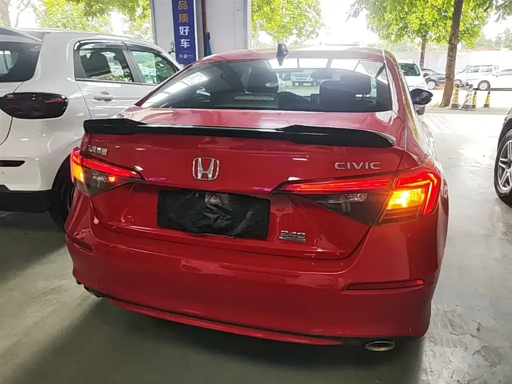 Honda Civic — фото 4