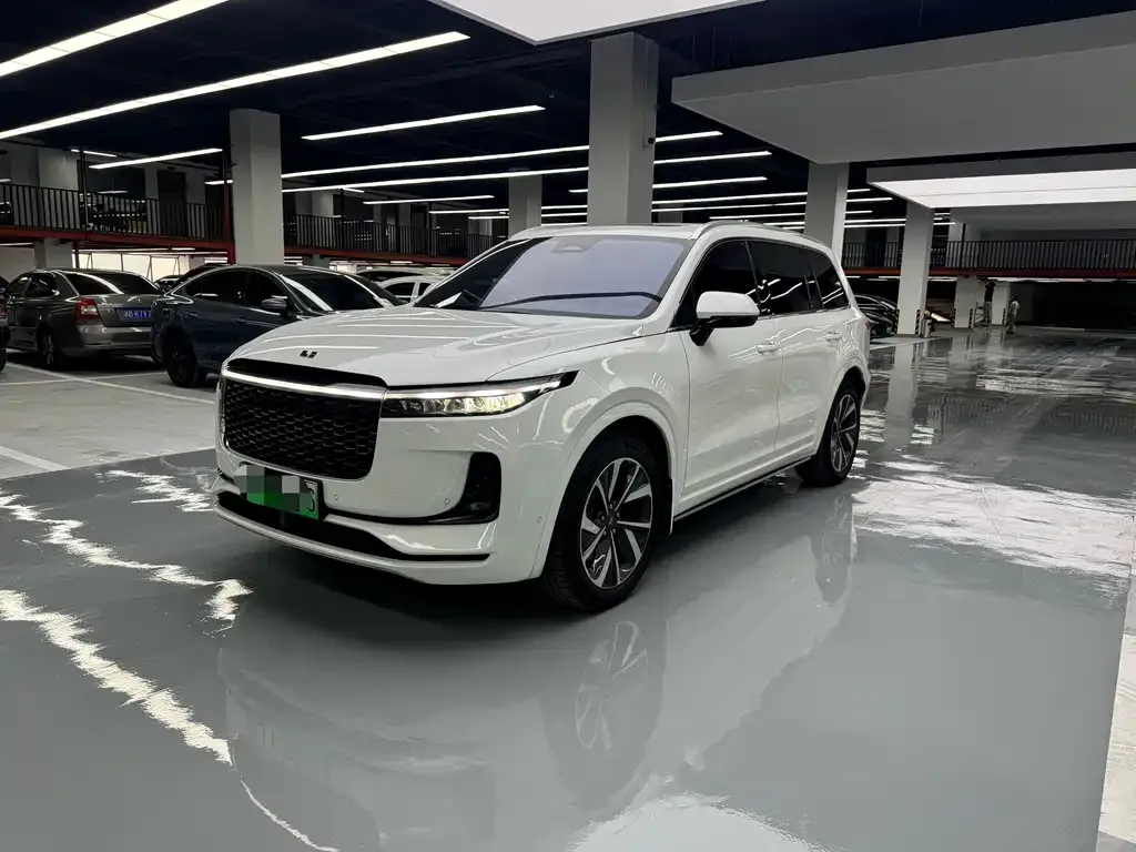 Li Auto ONE