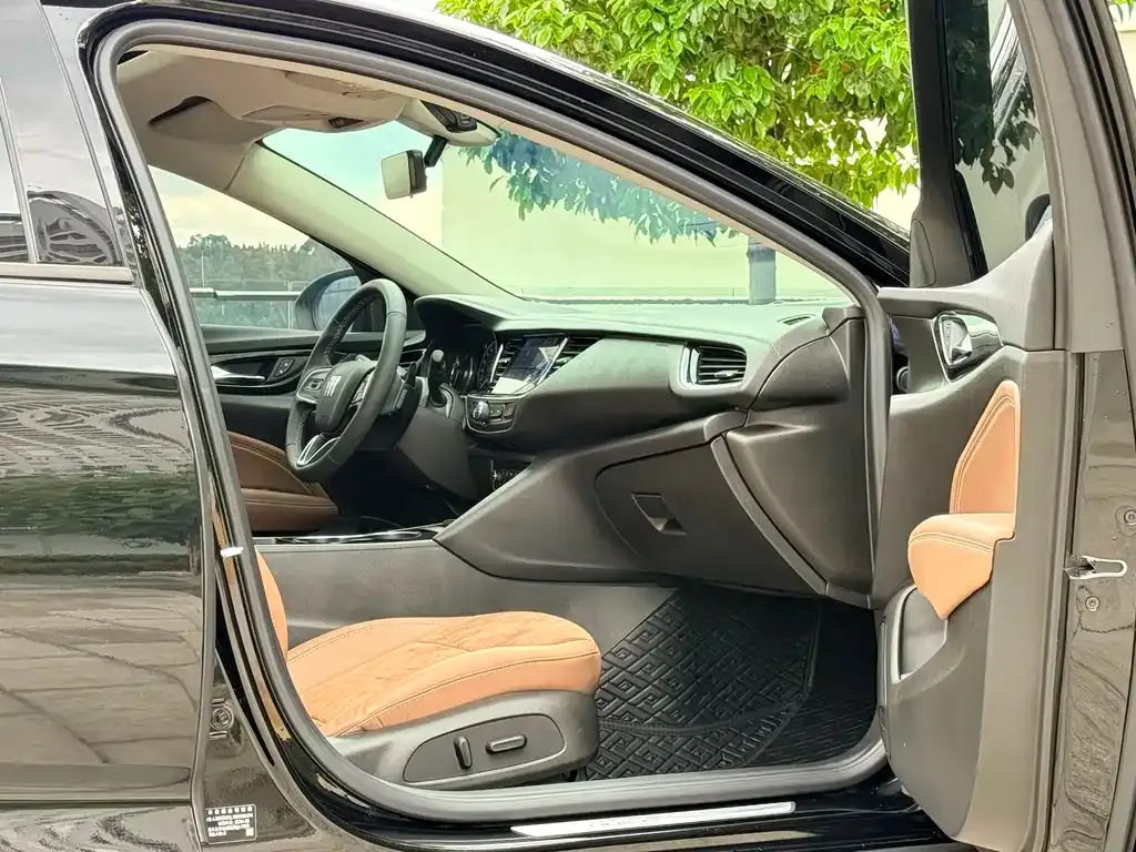Buick Regal — фото 6