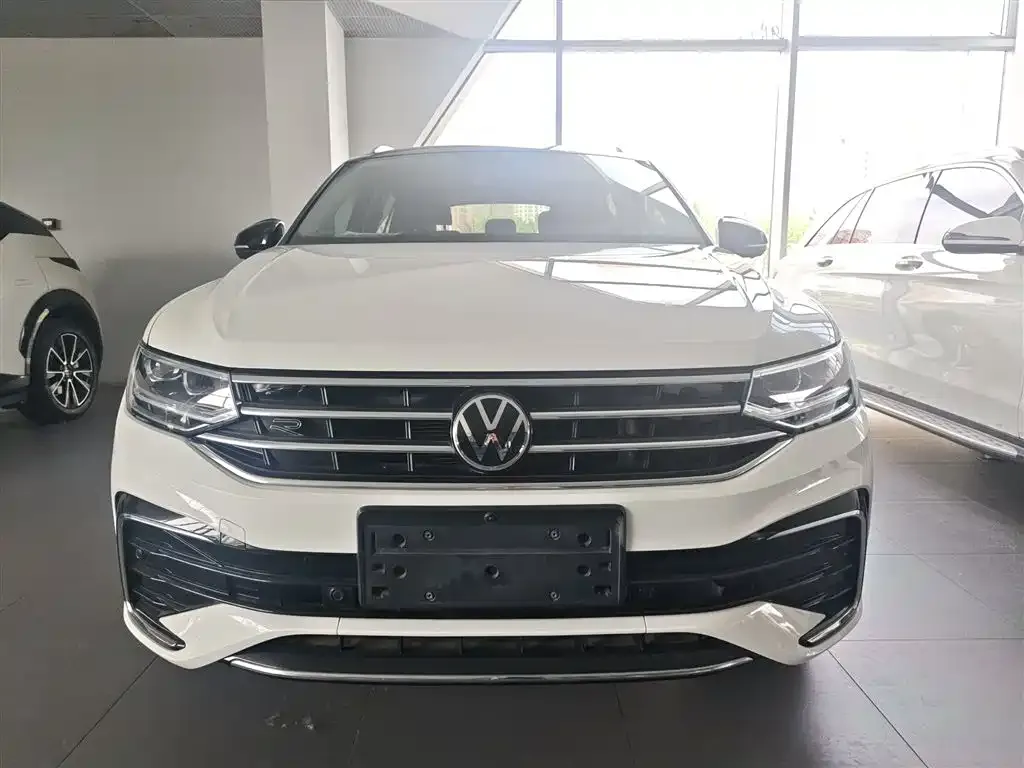 Volkswagen Tiguan X 2023 из CN, фото 5