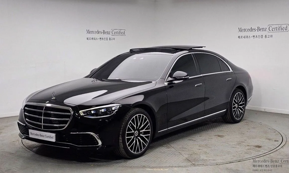 Mercedes-Benz S-Class — фото 1