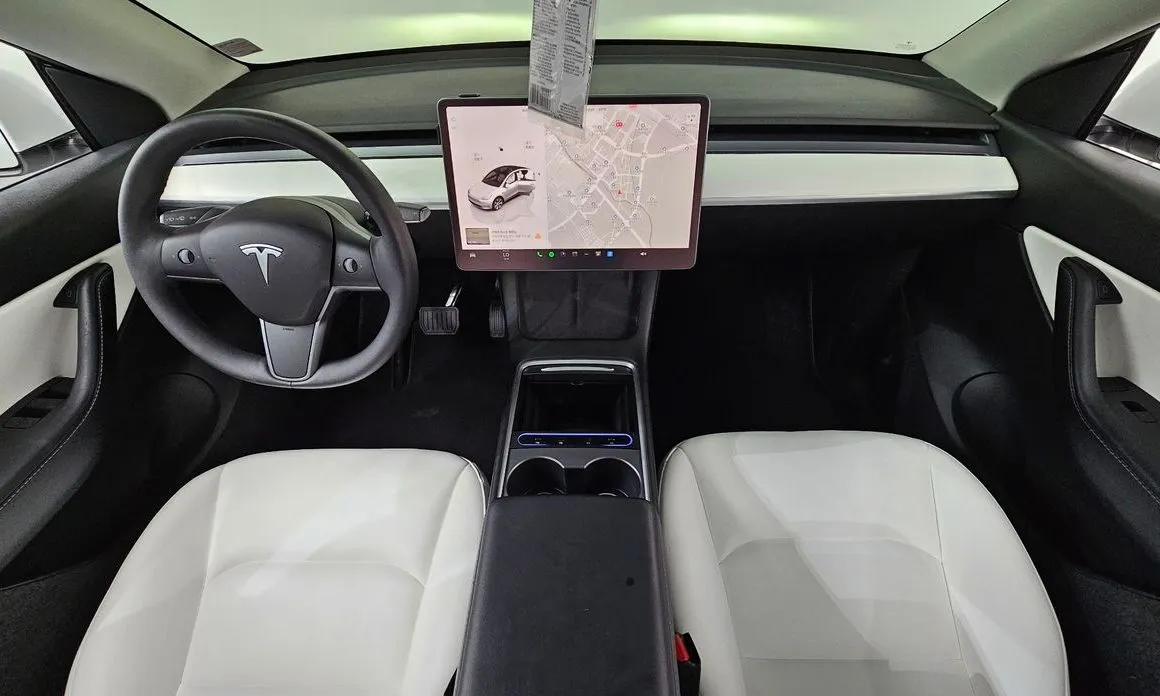Tesla Model Y — фото 2