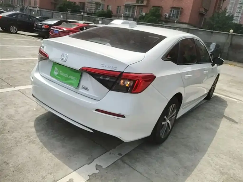 Honda Civic — фото 5