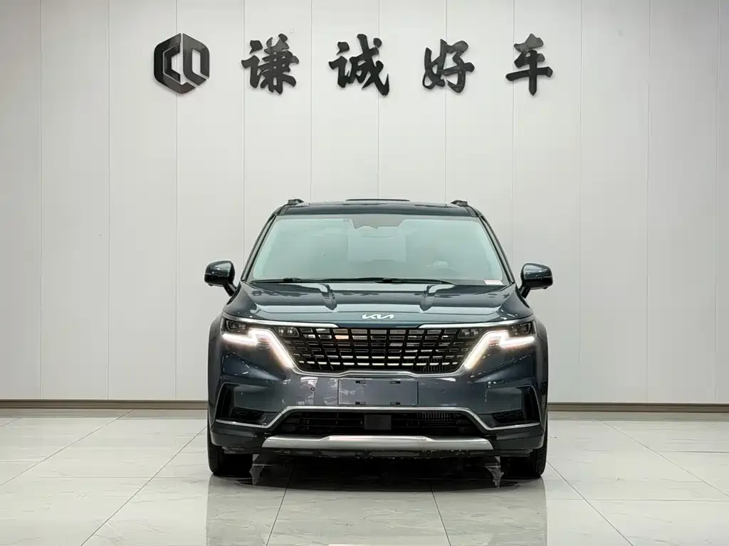 Kia Carnival 2021 из CN, фото 7