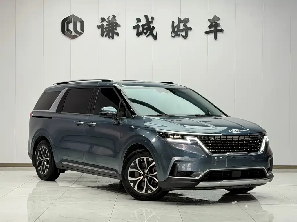 Kia Carnival 2021 из CN, фото 5
