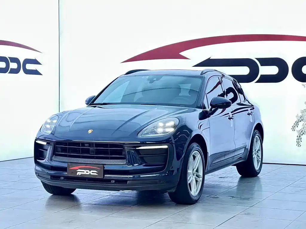 Porsche Macan — фото 1