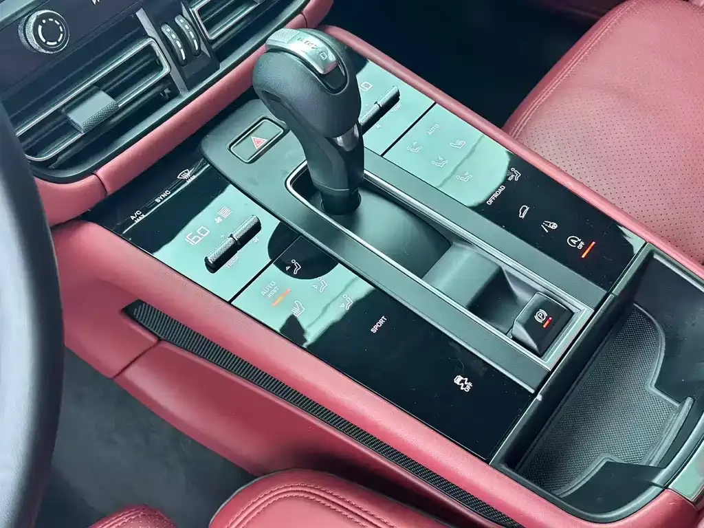 Porsche Macan — фото 6