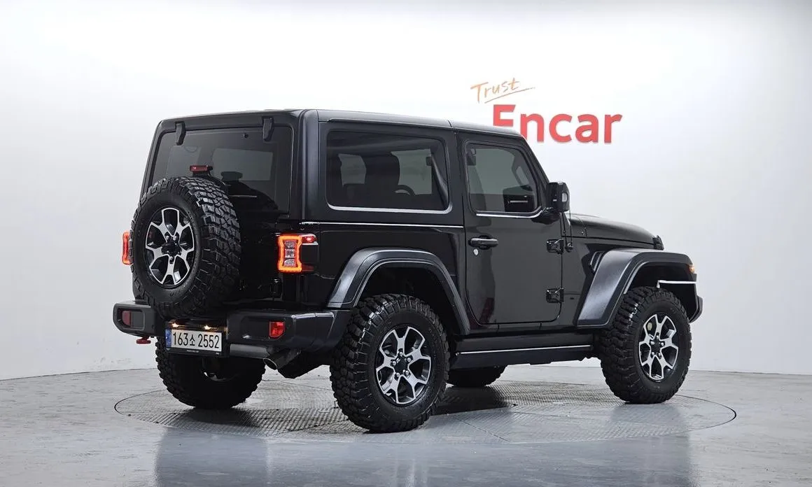Jeep Wrangler 2023 из KR, фото 5