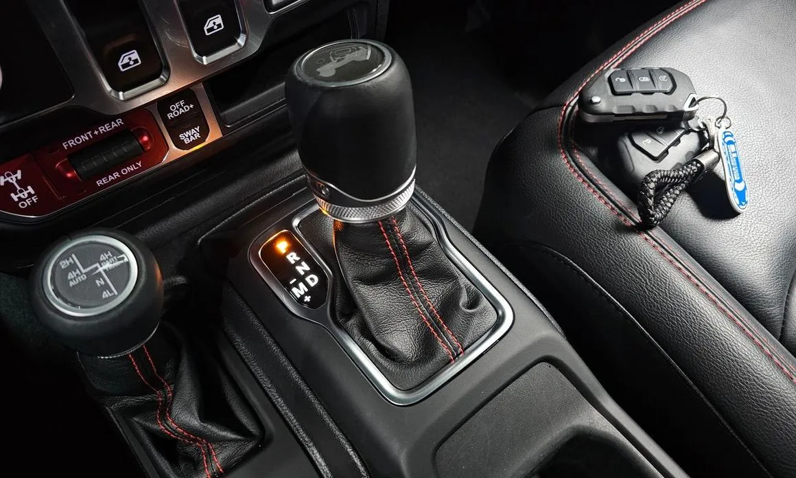 Jeep Wrangler 2023 из KR, фото 9