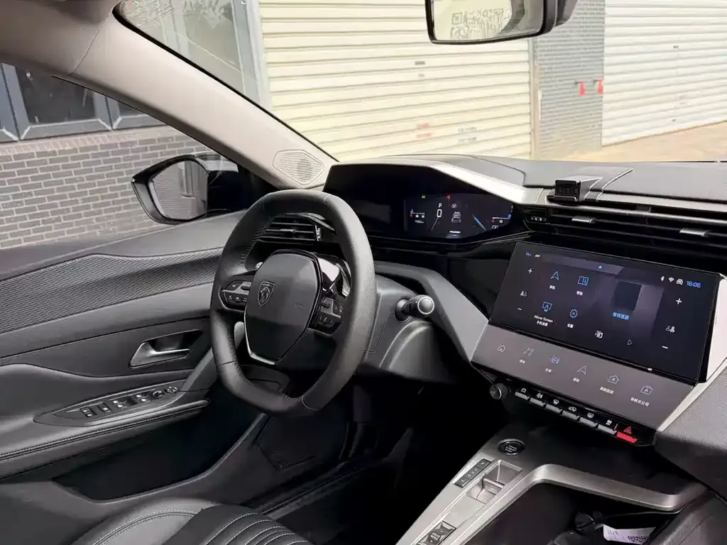 Peugeot 408X 2024 из CN, фото 6