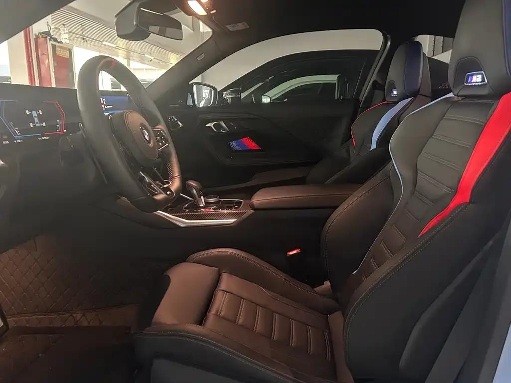 BMW M2 2025 из CN, фото 6