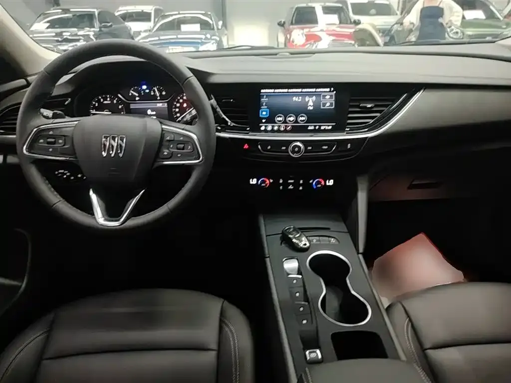 Buick Regal — фото 3