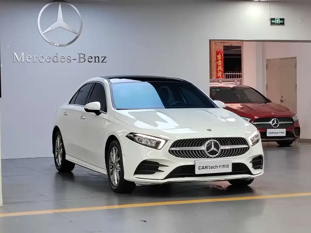 Mercedes-Benz A-Class — фото 9