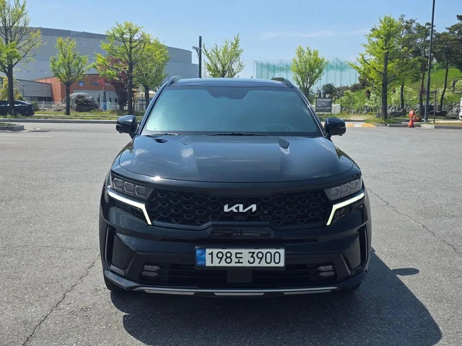 Kia Sorento — фото 1