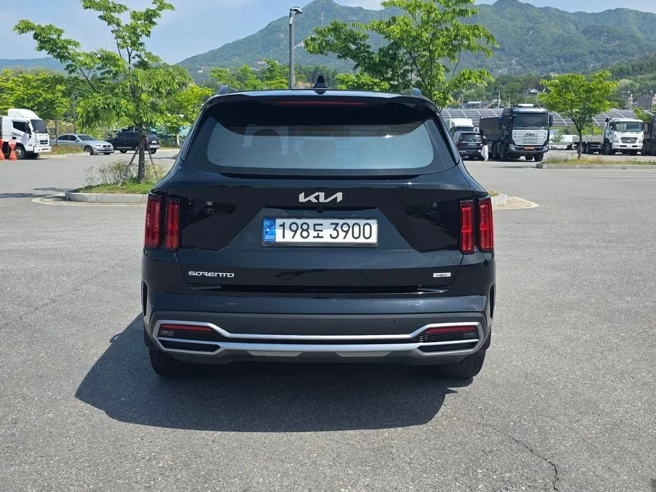 Kia Sorento — фото 4