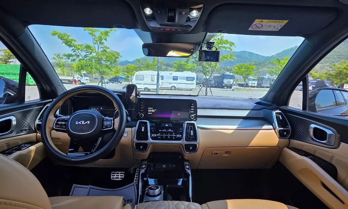 Kia Sorento — фото 10