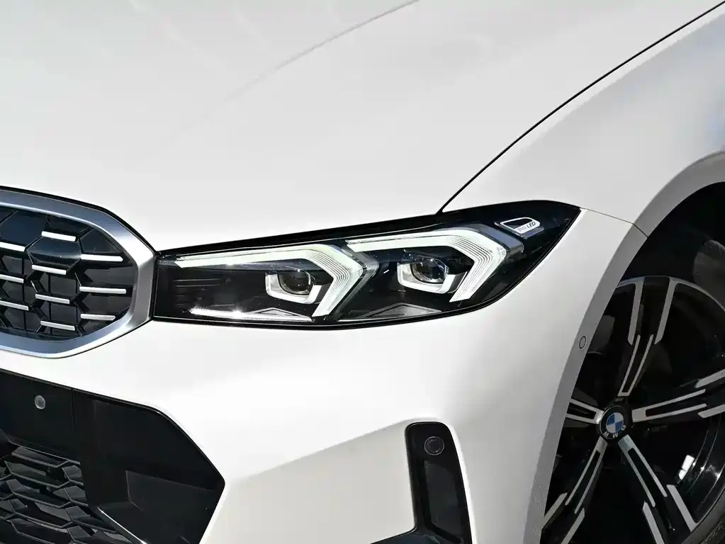 BMW 3 Series 2023 из CN, фото 3