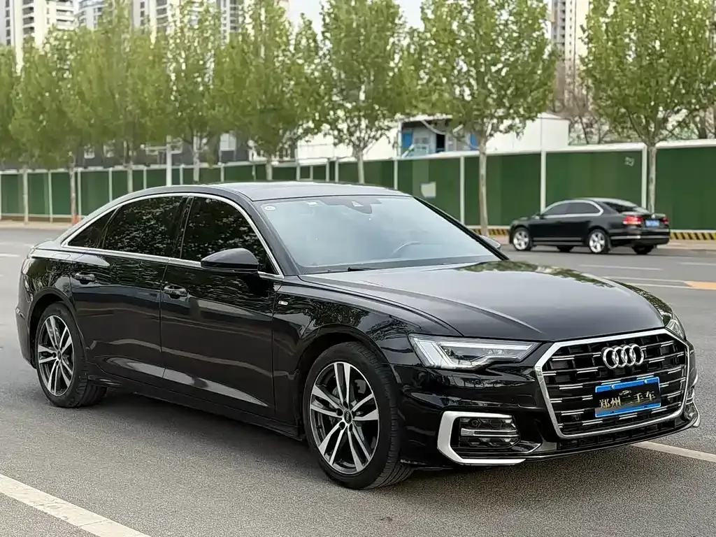 Audi A6L — фото 8
