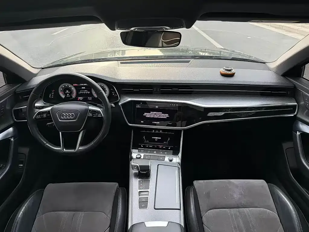 Audi A6L — фото 4