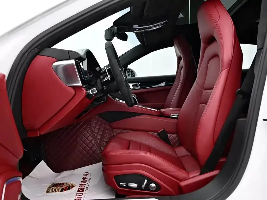 Porsche Panamera 2021 из CN, фото 9