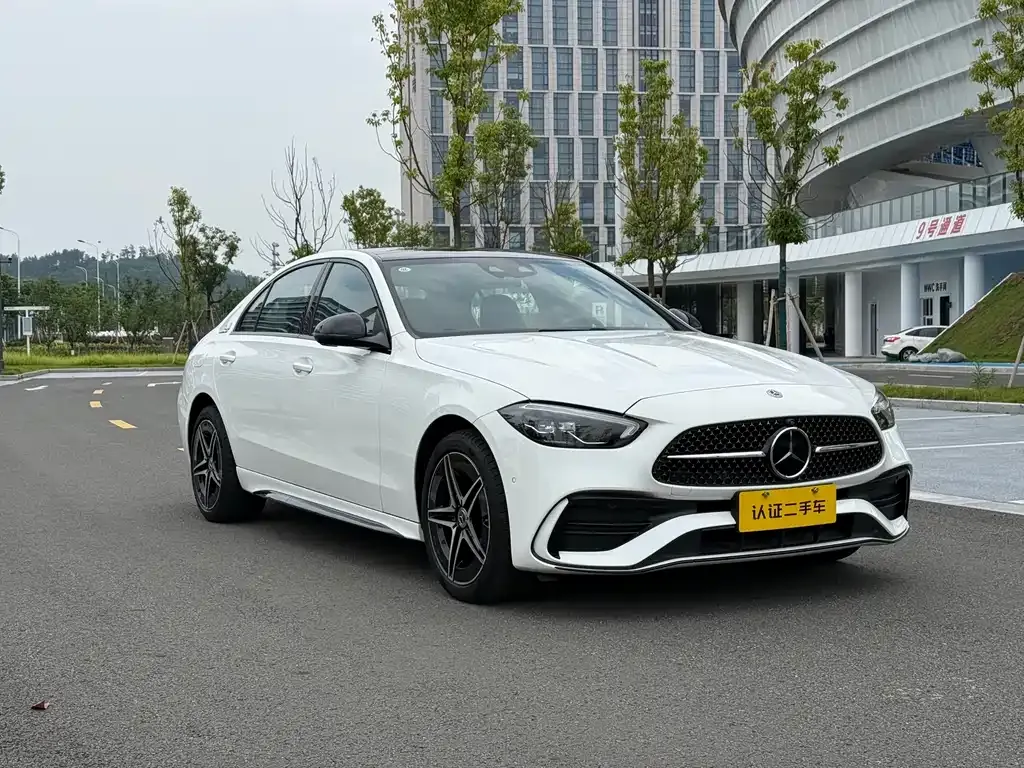 Mercedes-Benz C-Class — фото 2