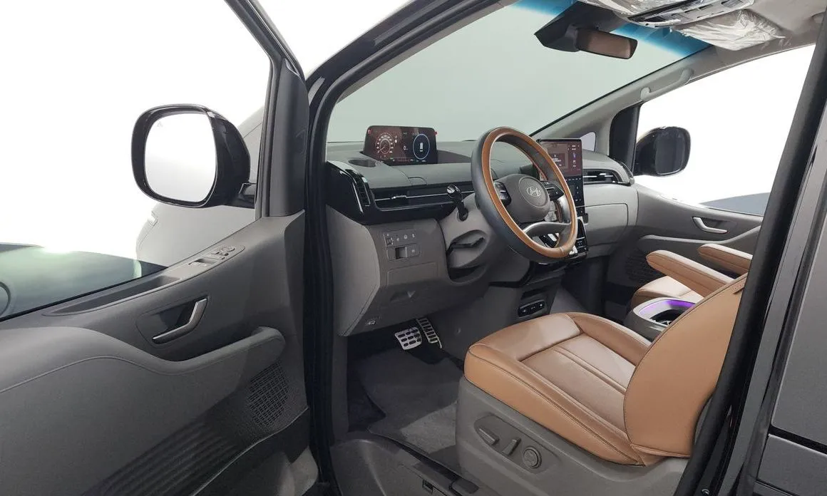 Hyundai Staria — фото 4