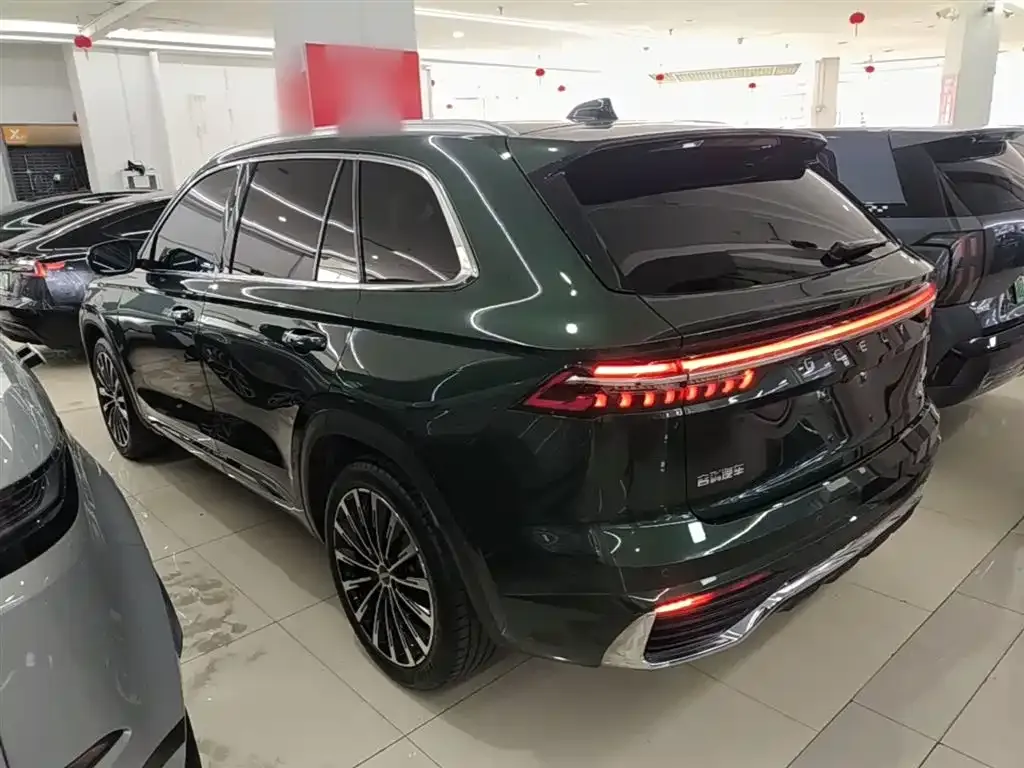 Geely Xingyue L — фото 6