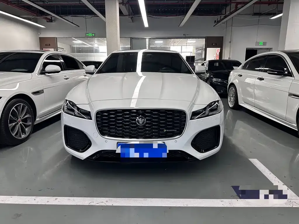 Jaguar XFL 2021 из CN, фото 7