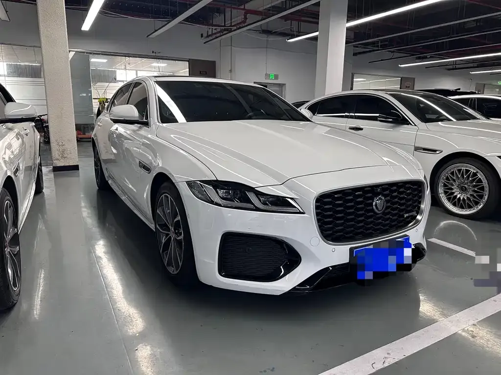 Jaguar XFL 2021 из CN, фото 9