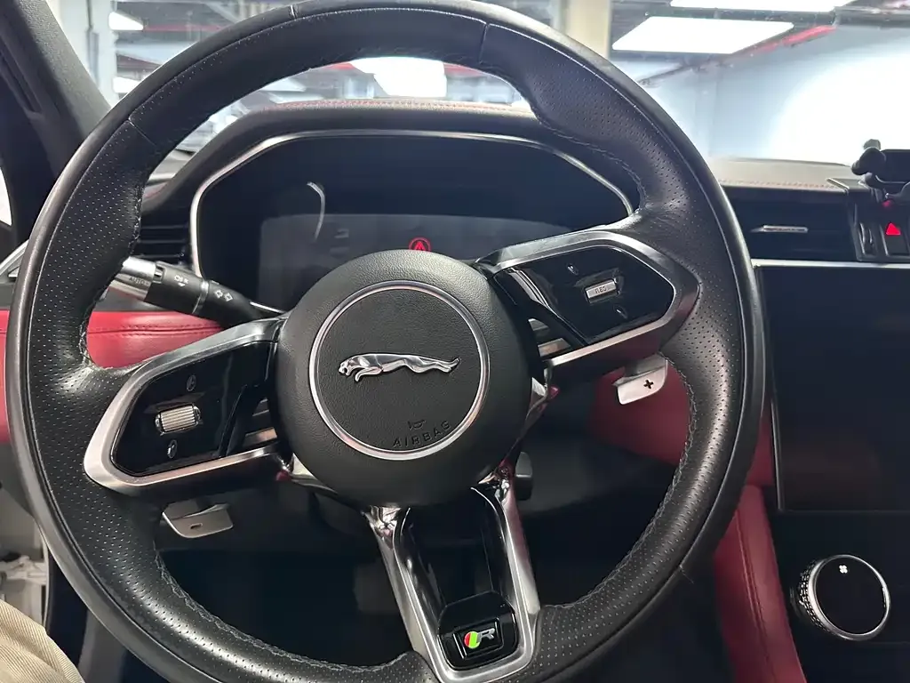 Jaguar XFL 2021 из CN, фото 10
